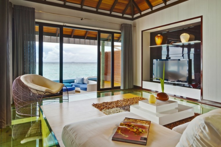 ater Suite Velassaru Maldive