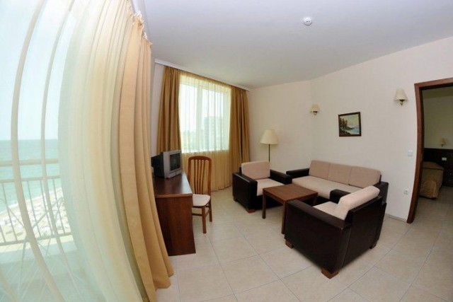 Hotel Glarus, Nisipurile de Aur