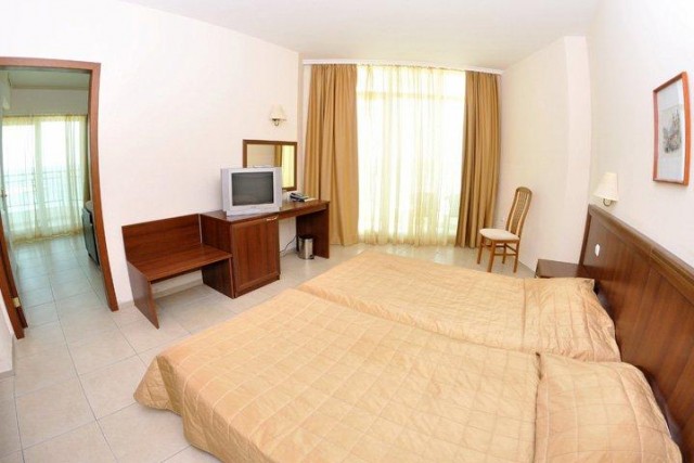 Hotel Glarus, Nisipurile de Aur