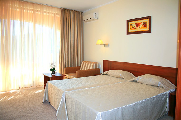 Hotel Central, Nisipurile de Aur